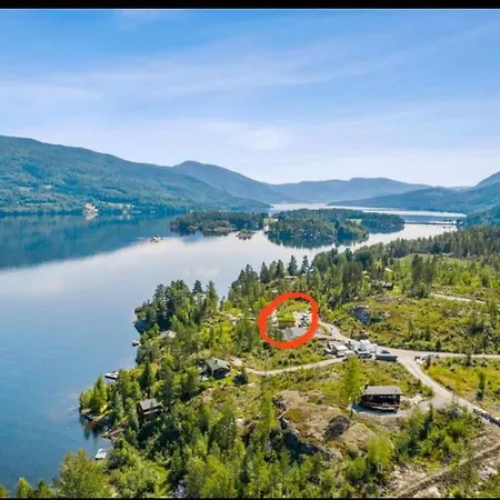 Nydelig Og Usjenert Hytte Naer Fla, Fjell Og Vann. Dom wakacyjny *