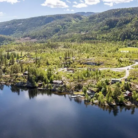 Dom wakacyjny Nydelig Og Usjenert Hytte Naer Fla, Fjell Og Vann. *