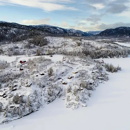 Dom wakacyjny Nydelig Og Usjenert Hytte Naer Fla, Fjell Og Vann. Flå